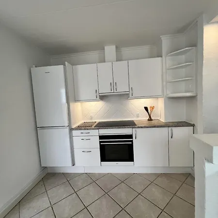 Nyaraló Charming Townhouse In